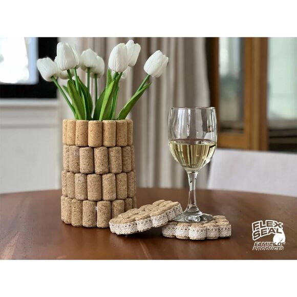 Box of 100 Wine Corks - Picture 3 of 8